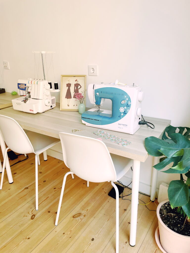 Clases de costura en Barcelona – Atelier Carmesí Poble Sec